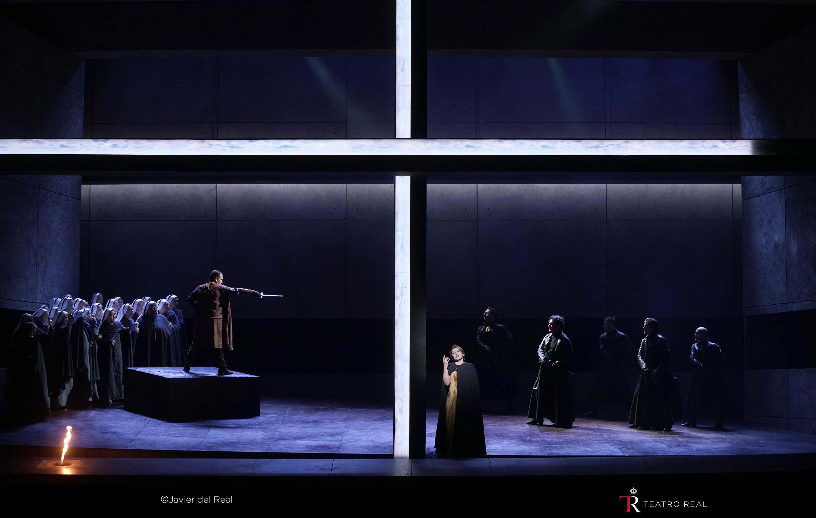 escena-il-trovatore-teatro-real-2019