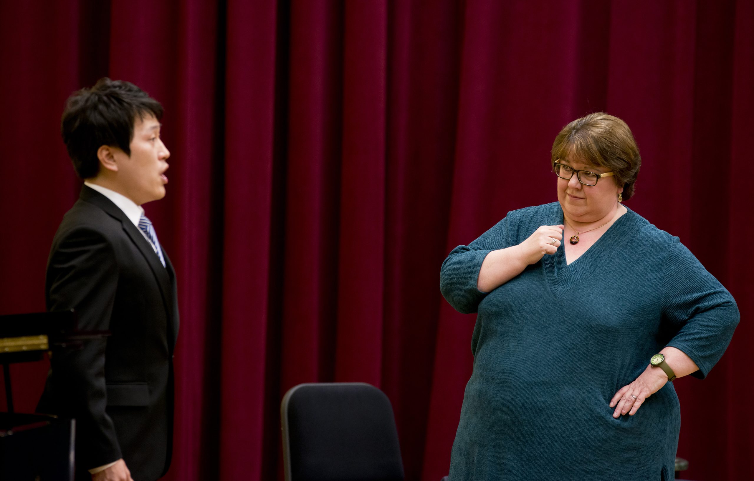 Junhan Choi y Jane Eaglen en una clase magistral (c) Andrew Hurlbut/NEC.