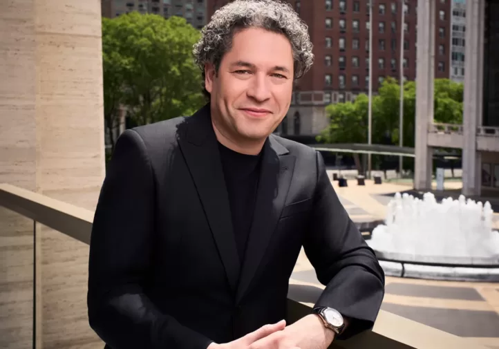 Gustavo Dudamel dirige la gala de primavera de la Filarmónica de Nueva York