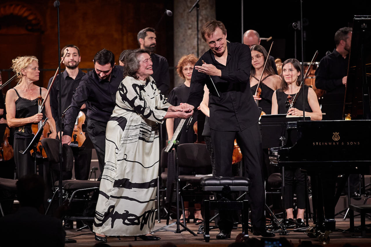 Elisabeth Leonskaja con la Orquesta Sinfonica de-Castilla y Leon