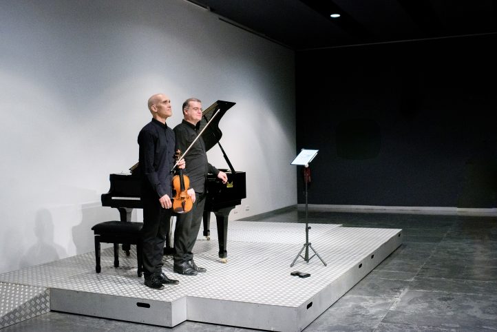 CONCERTS AL MUVIM. Recital de Miguel Borrego (violín), Carlos Apellániz (piano). Pro­gra­ma: Obras de Stravinski, Honegger, Satie y Poulenc. Lu­gar: València, Museu Valencià de la Il·lustració i de la Modernitat (Sala d’Actes). Entrada: Alrededor de 220 espectadores. Fecha: Domingo, 20 octubre 2024.