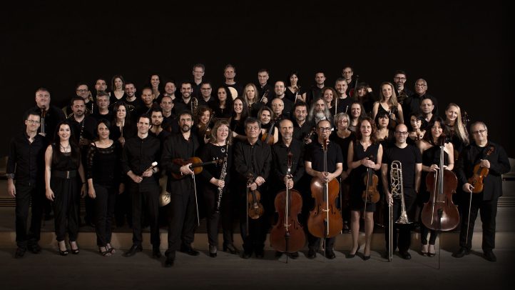 La Orquesta y Coro de la Comunidad de Madrid (ORCAM) encara el segundo concierto de su temporada de abono tras el inicio de esta el pasado mes de septiembre, el cual supuso, también, el estreno de la nueva titular de la formación, Alondra de la Parra. Este programa, que tendrá lugar el 14 de octubre, centra su atención en obras de Brahms y Dvorák, siendo este el primer concierto completamente sinfónico que aborda la directora en Madrid. 