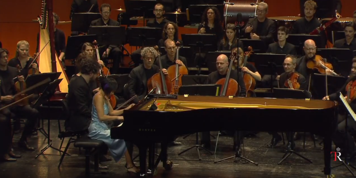 Yuja Wang y la Mahler Chamber Orchestra: luces y sombrasTeatro Real. Obras de Stravinski, Ravel y Tsfasman. Mahler Chamber Orquestra y Yuja Wang. Director: Yuja Wang. Concertino: J.M. Blumenschein. Solista: Yuja Wang (piano). Fecha: Jueves, 14 de noviembre de 2024.